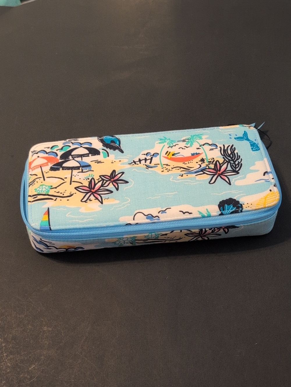 Vera Bradley Stay Cooler Beach Treasures Small Travel / Pencil Case